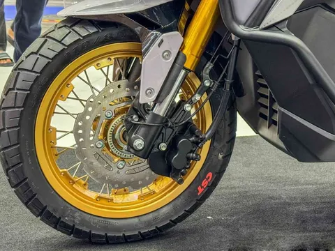 Tin xe trưa 8/6: ‘Ông hoàng xe ga’ mới xịn hơn cả Honda SH và Air Blade chính thức ra giá chưa tới 80 triệu đồng