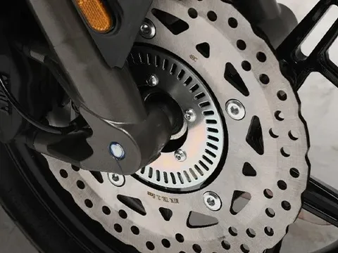 Tin xe trưa 14/8: Chính thức mở bán ‘vua xe ga’ mới xịn hơn Honda SH, giá chỉ rẻ ngang Air Blade