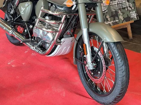 Tin xe hot 19/8: ‘Vua côn tay’ mới đẳng cấp châu Âu ra mắt, giá ngang Yamaha Exciter và Honda Winner R nhưng xịn hơn