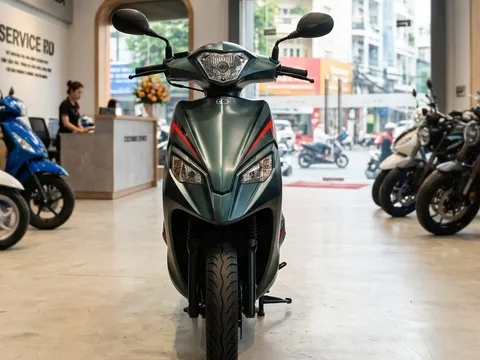 Tin xe trưa 21/8: Chính thức ra mắt ‘vua xe ga’ 125cc mới ‘nét’ hơn Honda SH Mode, giá 39 triệu đồng rẻ như Vision