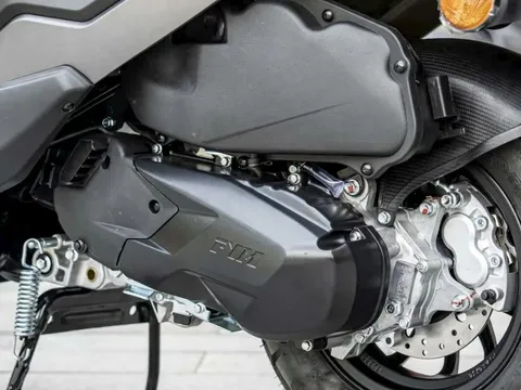 Quên Vision đi, ‘xe ga quốc dân’ 150cc mới chính thức ra mắt: Có ABS và TCS như Honda SH, giá chưa tới 30 triệu đồng