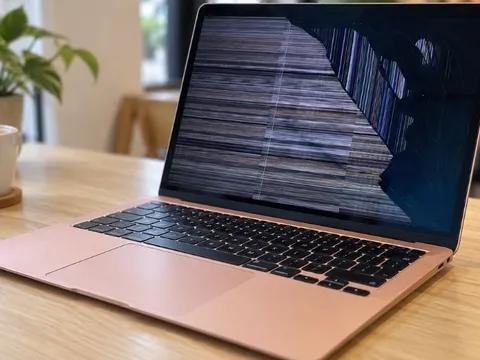 Thay màn MacBook chính hãng cần lưu ý gì?