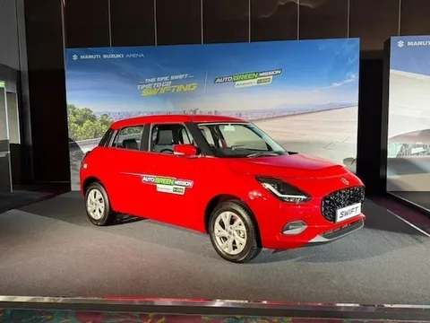Tin xe trưa 24/9: Suzuki ra mắt mẫu ô tô ‘bình dân’ mới giá chỉ 235 triệu đồng, xịn hơn Hyundai Grand i10 và Kia Morning