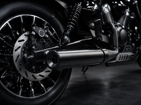 Tin xe trưa 25/9: Ra mắt ‘vua côn tay’ mới phân khối lớn hơn Honda Winner R và Yamaha Exciter, có ABS 2 kênh, giá mềm