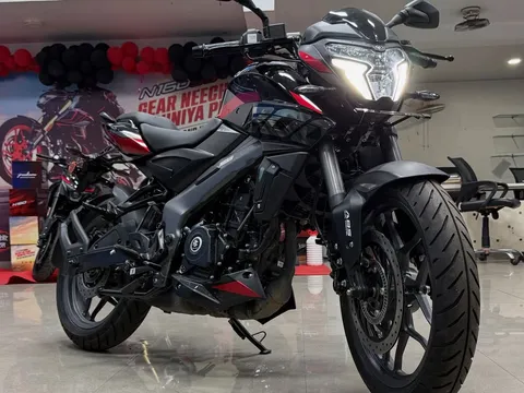 Tin xe trưa 9/10: ‘Vua côn tay’ mới ‘chất’ hơn Honda Winner R và Yamaha Exciter nhận cọc, giá nhỉnh 40 triệu đồng