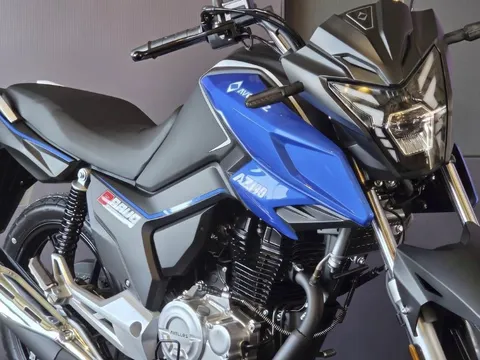 Tin xe trưa 12/10: ‘Vua côn tay’ 170cc mới mở bán với giá ‘mềm’, ngoại hình khác biệt Yamaha Exciter và Honda Winner R