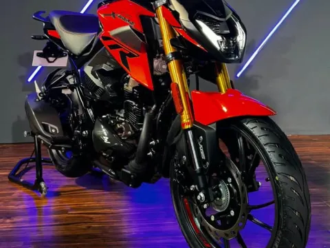 ‘Vua côn tay’ 163cc mới ra mắt giá 34,6 triệu đồng rẻ hơn Yamaha Exciter, có phanh ABS 2 kênh vượt trội Honda Winner R