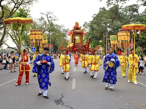 Hà Nội: Tái hiện Lễ rước truyền thống đình Kim Ngân