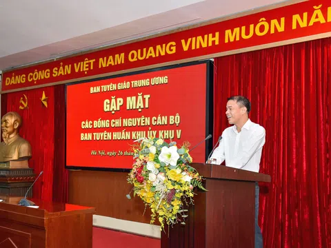 Gặp mặt nguyên cán bộ Ban Tuyên huấn Khu ủy Khu V