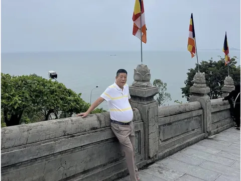 Đầu năm đi vãn cảnh chùa