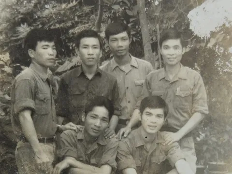“Bộ đội Cụ Hồ” và “Đội quân nhà Phật” (Kỳ 1)