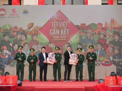 SABECO tôn vinh văn hóa Việt qua chiến dịch "Chung vị Tết Việt – Gắn kết muôn miền", góp phần kết nối cộng đồng và mang Tết đến gần hơn với người dân địa phương.”