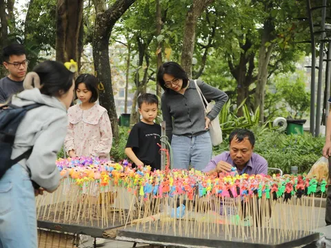 Tò he: Di sản truyền thống giữa nhịp sống hiện đại