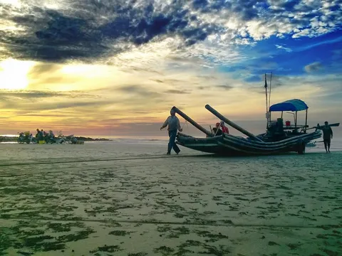 Dấn thân về miền xa thẳm