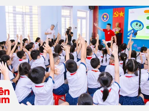 Cha-Ching đến Huế: Prudential đánh dấu cột mốc đưa giáo dục tài chính đến hơn 490 trường học trên cả nước