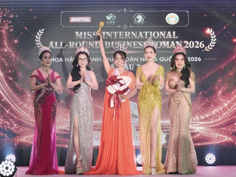 Doanh nhân Nguyễn Thị Ánh đạt danh vị Á hậu 3 Hoa hậu doanh nhân toàn năng quốc tế 2026