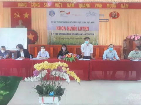 Kiên Giang: Khóa huấn luyện lớp học kinh doanh cho nông dân sản xuất lúa thuộc dự án "Các trung tâm đổi mơi sáng tạo xanh trong nông nghiệp và thực phẩm - GIC"