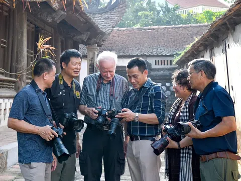 Nhiếp ảnh gia Jean Michel Gallet với tình yêu Việt Nam