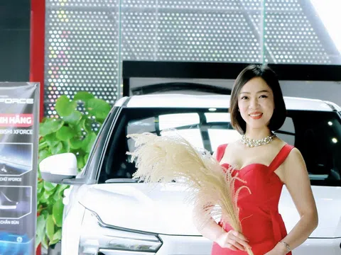Á hậu Lê Thị Khánh Vân lộng lẫy trong buổi ra mắt xe Mitsubishi Xforce