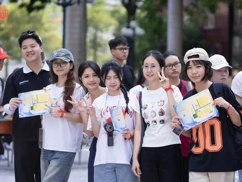 Học viện Báo chí và Tuyên truyền “nóng” hơn bao giờ hết với ngày hội tranh tài “Phong hành vạn dặm”