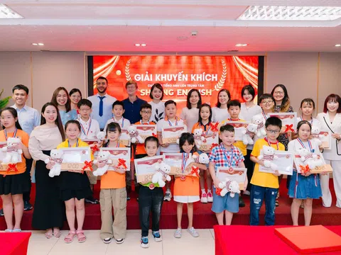 Cuộc thi tiếng Anh liên trung tâm Shining English 2024