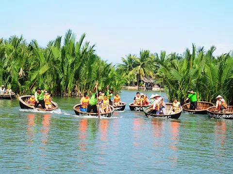 Việt Nam cần làm gì để đạt tiêu chí "xanh" trong du lịch?