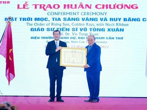 Giáo sư Võ Tòng Xuân – Người cha già trong ngành nông nghiệp Nam bộ