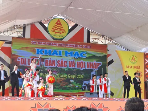 Lâm Đồng: Di Linh khai mạc chương trình “Bản sắc và hội nhập” hưởng ứng Festival hoa Đà Lạt 2024