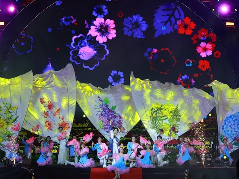 Lâm Đồng: Lễ bế mạc Festival Hoa Đà Lạt lần thứ X và Chương trình nghệ thuật Chào năm mới 2025