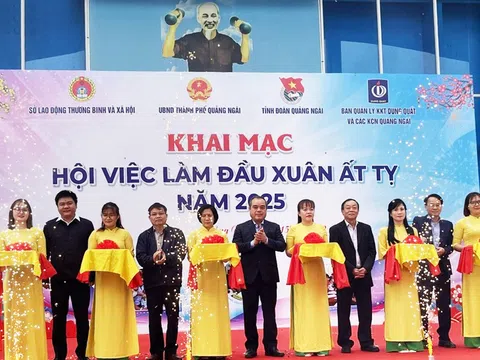 Quảng Ngãi: Ngày hội việc làm đầu Xuân Ất Tỵ 2025