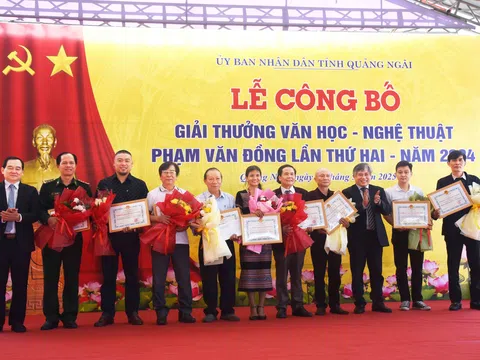 Quảng Ngãi: Trao giải thưởng Văn học - Nghệ thuật Phạm Văn Đồng lần thứ II