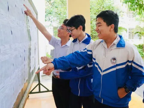 Gia Lai: Niềm vui của thí sinh trước thềm thi vào lớp 10 Trường THPT chuyên Hùng Vương