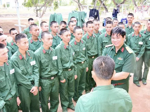Làm báo là để đi, viết và lan tỏa