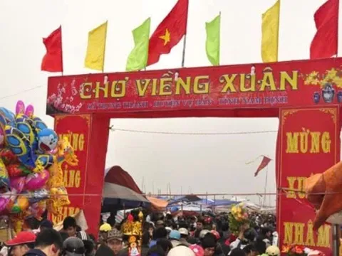 DU XUÂN VỤ BẢN CHỢ VIỀNG 