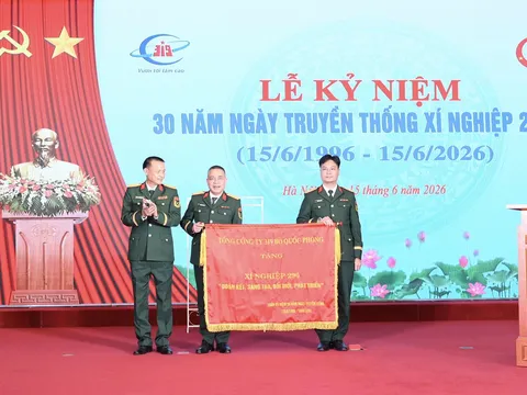 Xí nghiệp 296 (Tổng công ty 319, Bộ Quốc phòng) long trọng tổ chức Lễ kỷ niệm 30 năm Ngày truyền thống và đón nhận Thư khen của Bộ trưởng Bộ Quốc phòng