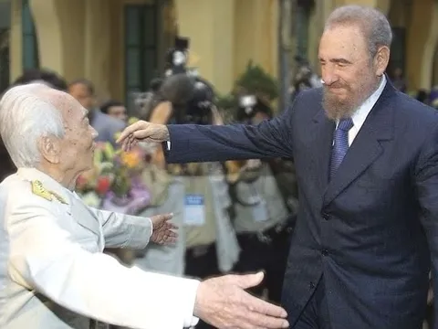 Đại tướng Võ Nguyên Giáp - Tổng tư lệnh Fidel Castro: Sự gặp gỡ lý tưởng cách mạng của hai huyền thoại thế kỷ XX