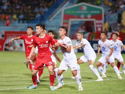 Thêm 5 CLB Việt Nam chính thức trụ hạng thành công
