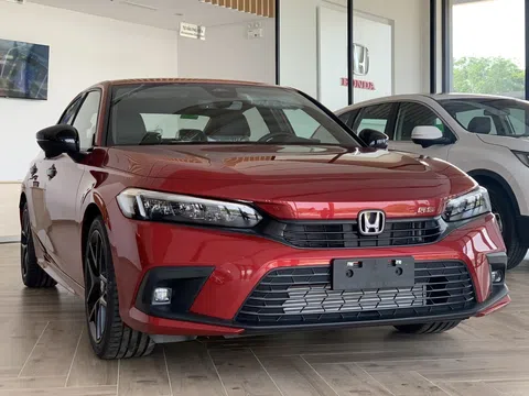 Honda Civic 2024 dự kiến sẽ về Việt Nam vào tháng 9 đấu Mazda3, có thêm phiên bản hybrid