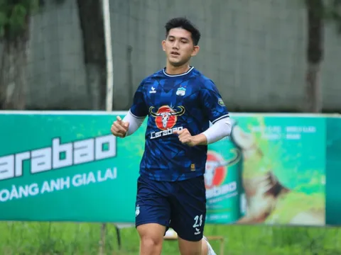 HAGL triệu tập lại 2 cầu thủ từng thi đấu tại Hàn Quốc