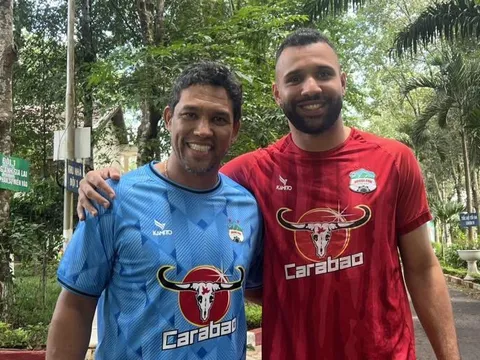 Video: HAGL tập luyện cùng HLV Brazil