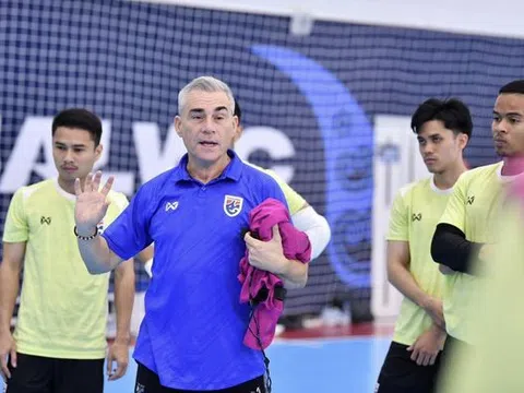 HLV châu Âu muốn cả thế giới thấy sức mạnh của ĐT futsal Thái Lan