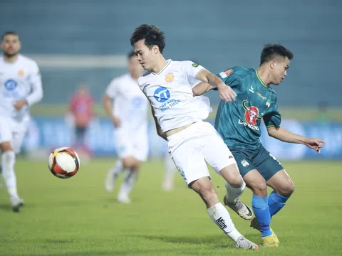 Lịch thi đấu bóng đá hôm nay 28/9: HAGL vs Nam Định mấy giờ