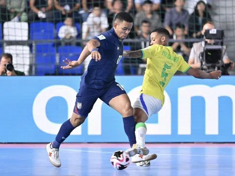 Đội thắng 9-1 Thái Lan ngược dòng vào chung kết futsal World Cup