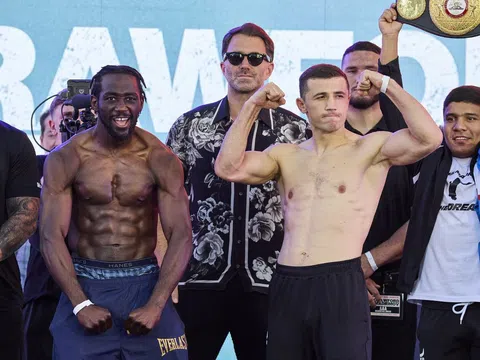 Terence Crawford chính thức trở thành nhà vô địch 4 hạng cân