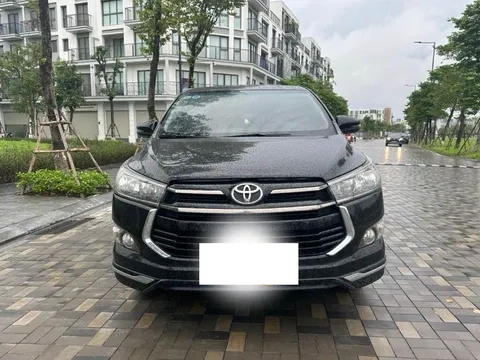 Sau 6 năm sử dụng, MPV gia đình Toyota Innova 2018 rao bán lại với giá ngỡ ngàng