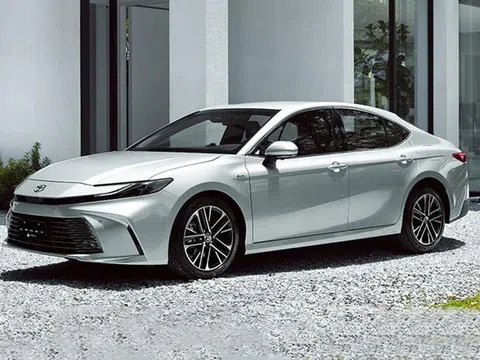 Chiến lược mới của Toyota Camry 2025 trước thềm ra mắt thị trường Đông Nam Á