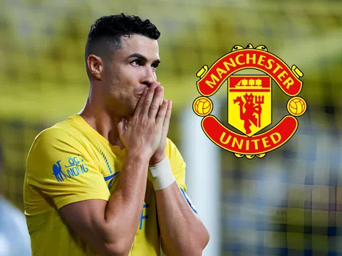 Al Nassr vào cuộc, Ronaldo sắp có đồng đội là 'danh hài' của MU