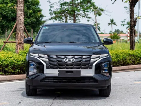 Lăn bánh 3 vạn km, SUV đô thị Hyundai Creta 2023 lên sàn xe cũ với giá sốc