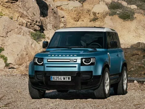 Land Rover Defender Eivissa Edition - Siêu phẩm hàng hiếm với số lượng vỏn vện 6 chiếc trên toàn cầu