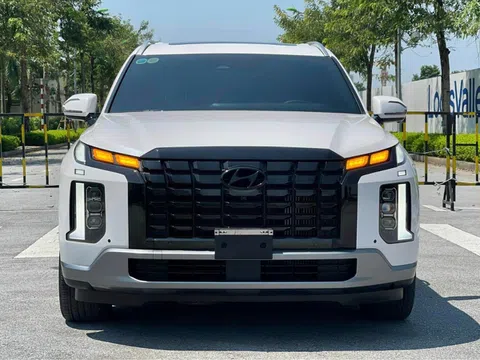 Hyundai Palisade 2023 ‘full option’ lên sàn xe cũ với giá khó tin sau chưa đầy 1 năm lăn bánh